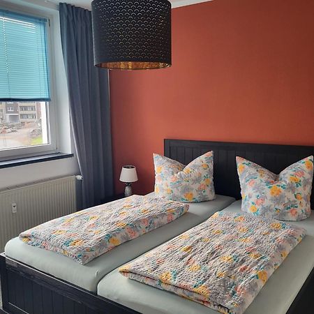 Apartment - Gaestewohnung - Unterkunft Monteure Chemnitz Zewnętrze zdjęcie